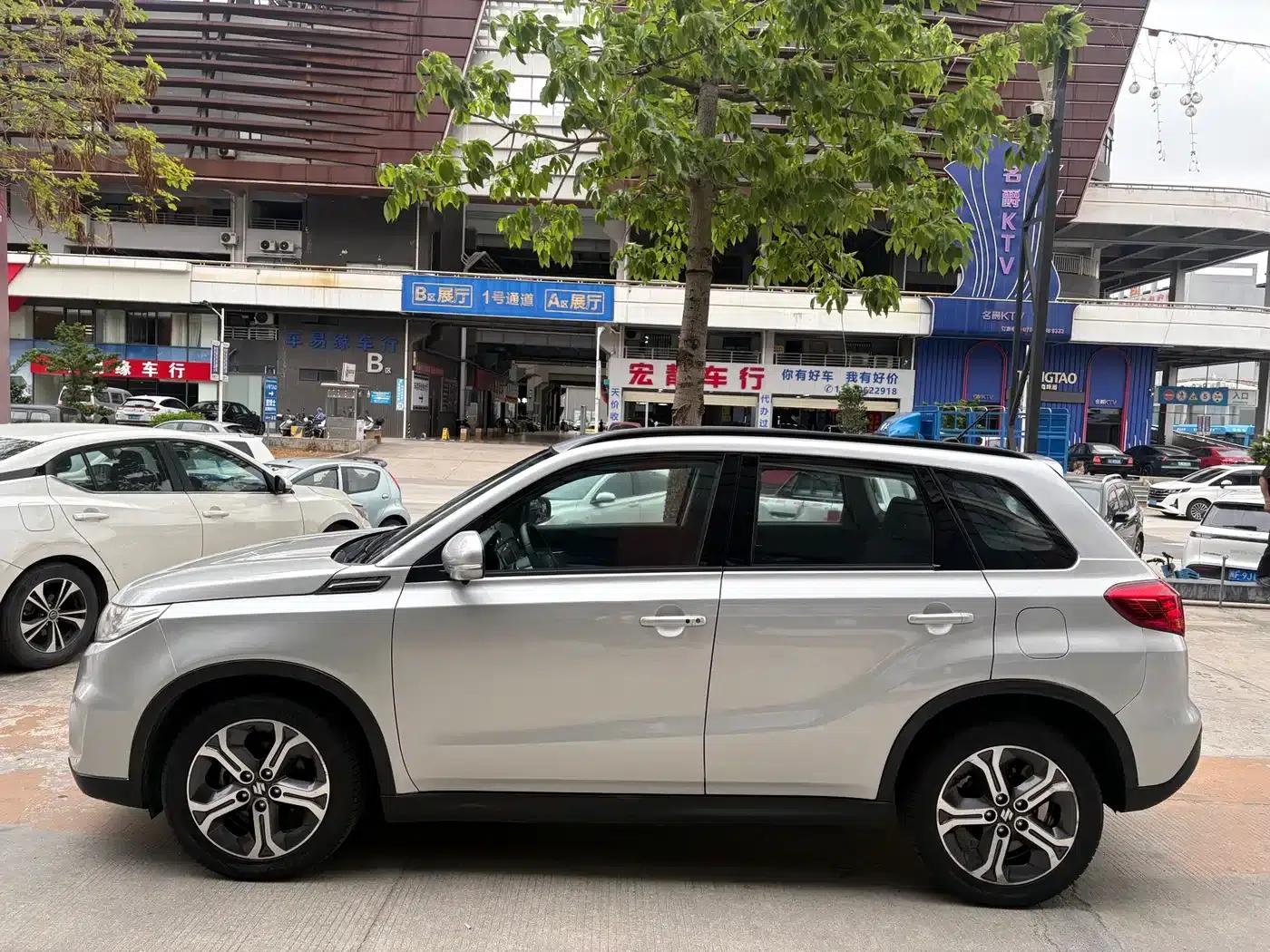 Vitara 2016 1.4T Automatic 2WD Elite — миниатюра 9