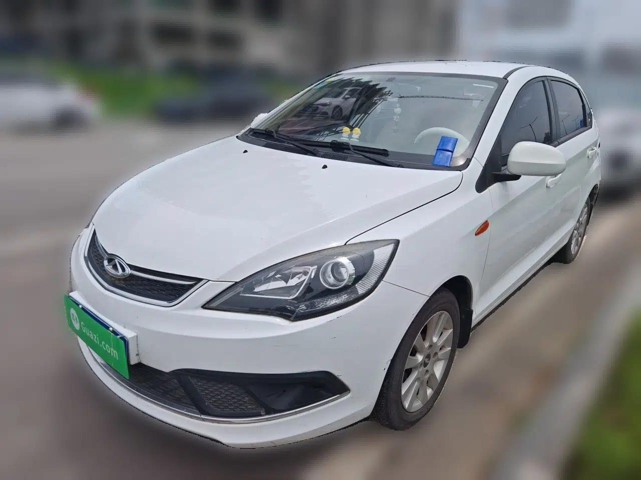 Chery Fengyun 2 2016 1.5L Manual Value Edition — миниатюра 1