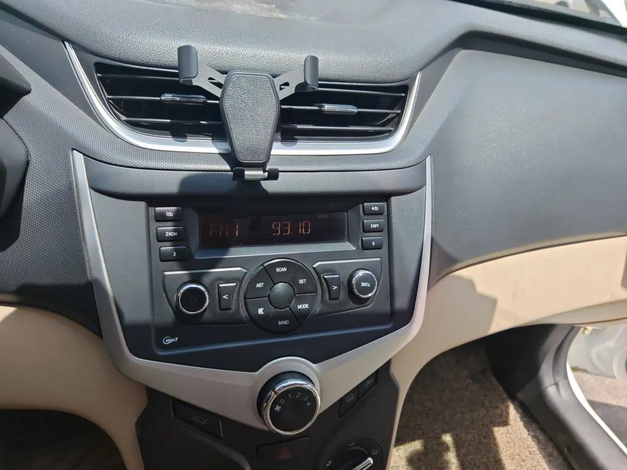 Chery Fengyun 2 2016 1.5L Manual Value Edition — миниатюра 14
