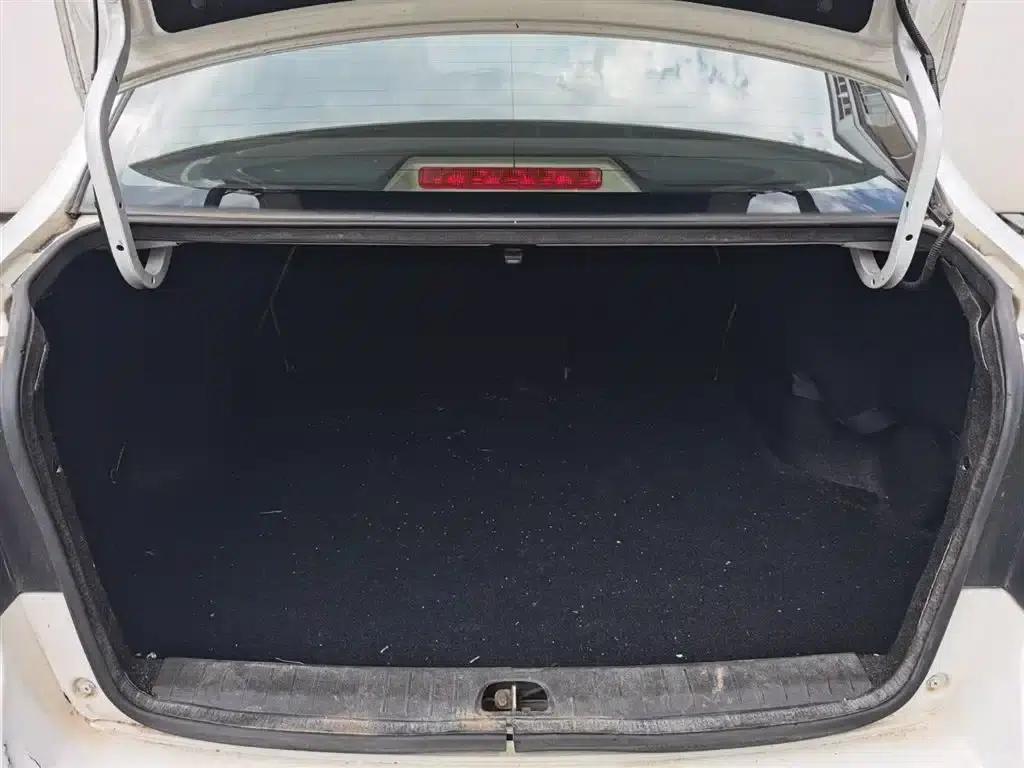 2012 Tianyu Shangyue 1.6L Manual Practical Upgrade Edition — миниатюра 6
