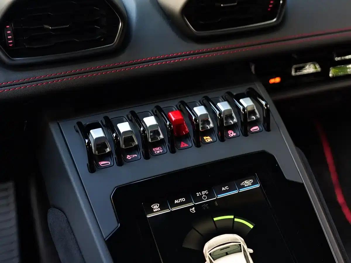 Huracán 2020 Huracán EVO RWD — миниатюра 12