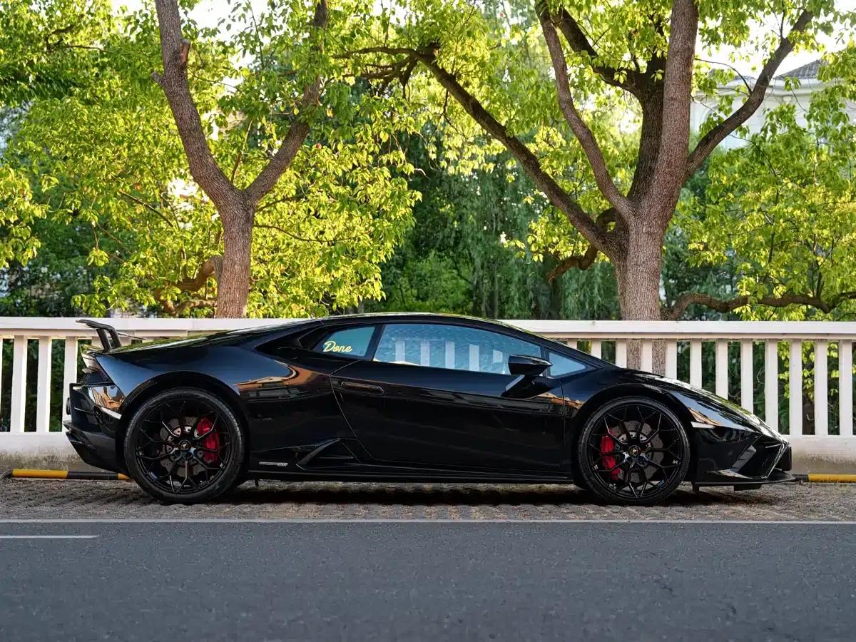Huracán 2020 Huracán EVO RWD — миниатюра 17