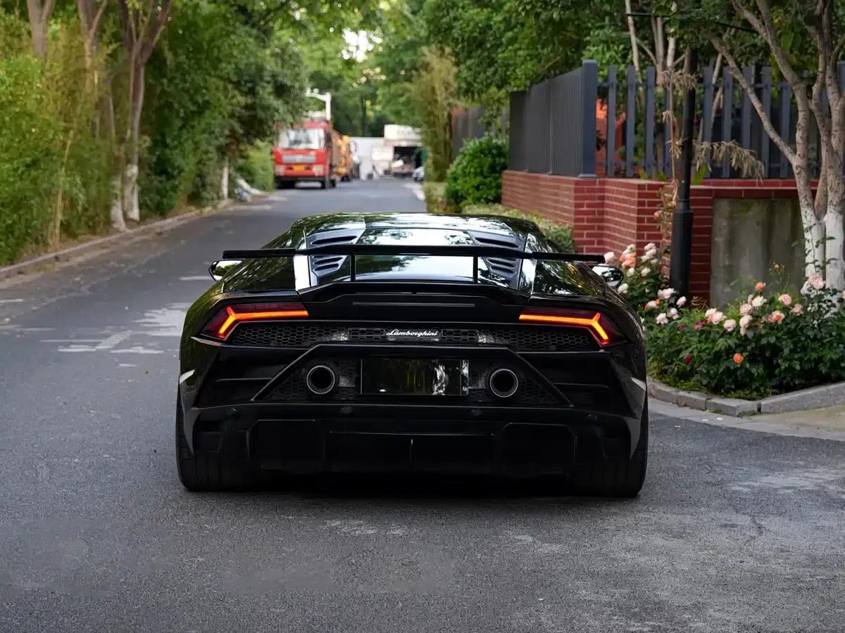 Huracán 2020 Huracán EVO RWD — миниатюра 6