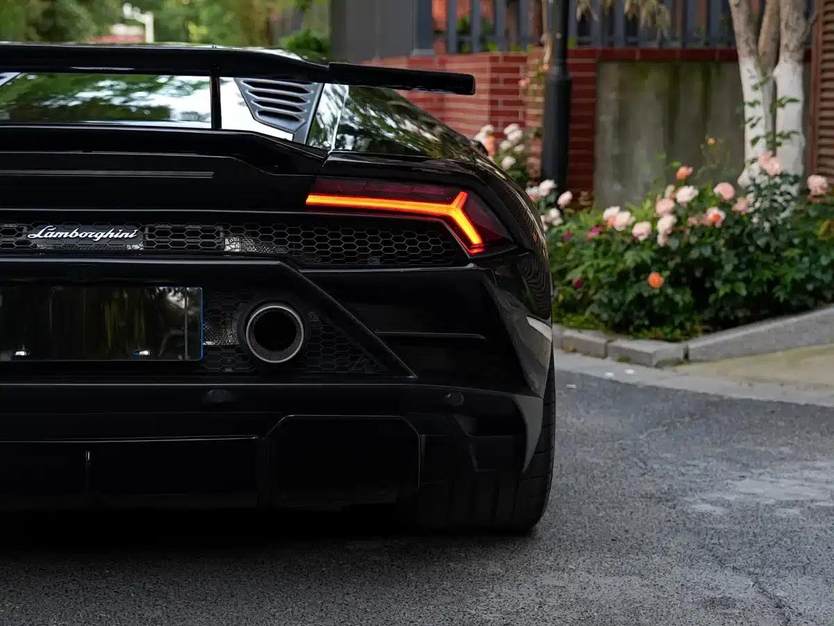 Huracán 2020 Huracán EVO RWD — миниатюра 8