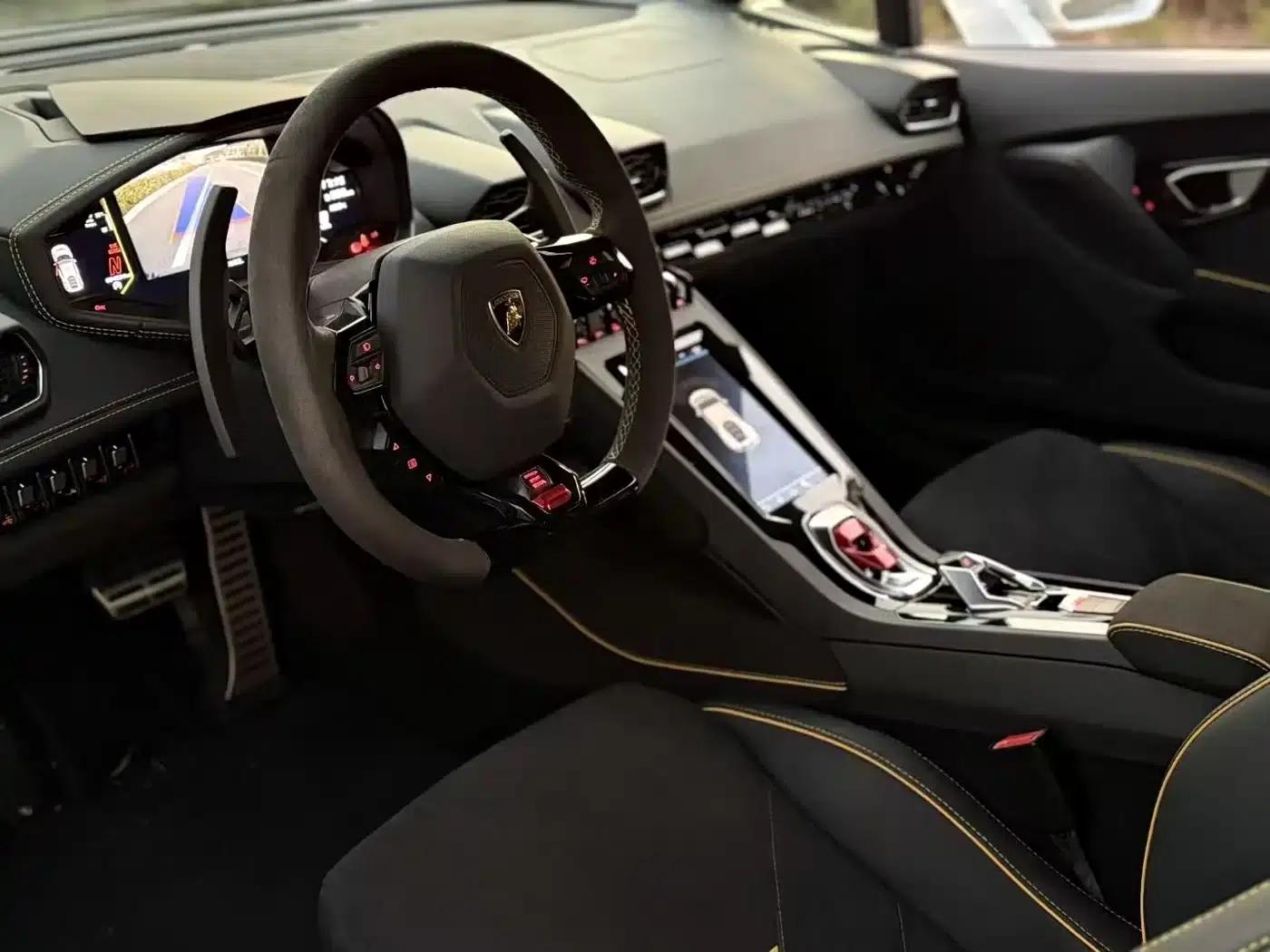 Huracán 2020 Huracán EVO RWD — миниатюра 3