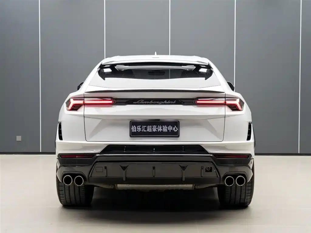 2023 Urus 4.0T V8 S — миниатюра 7