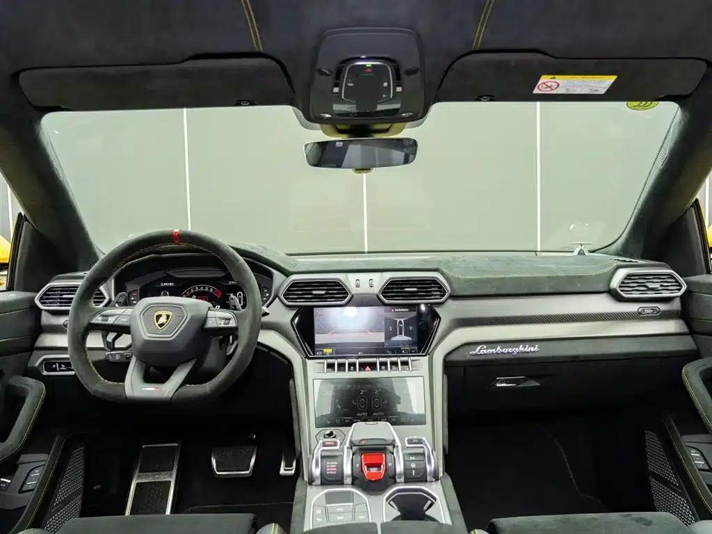 Urus 2022 4.0T V8 Performante — миниатюра 15