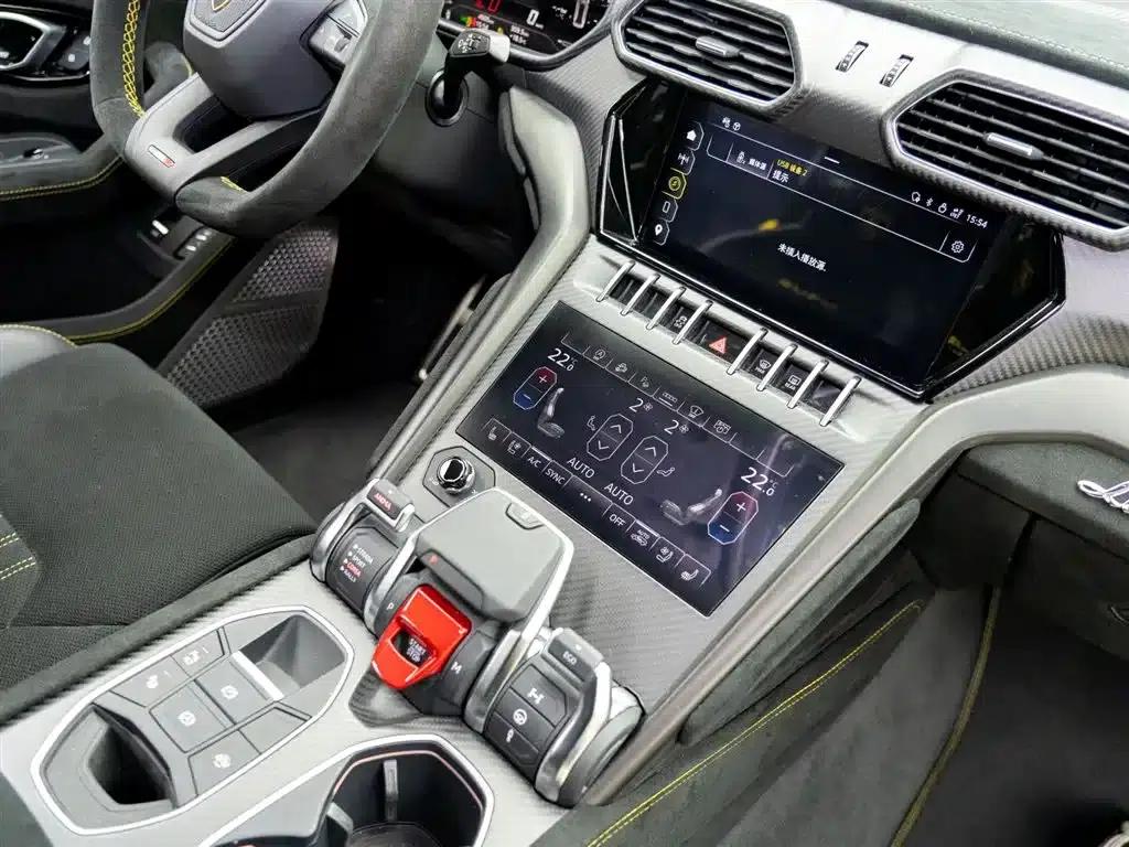 Urus 2022 4.0T V8 Performante — миниатюра 19