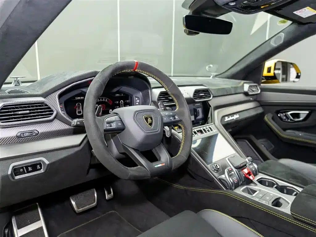 Urus 2022 4.0T V8 Performante — миниатюра 10