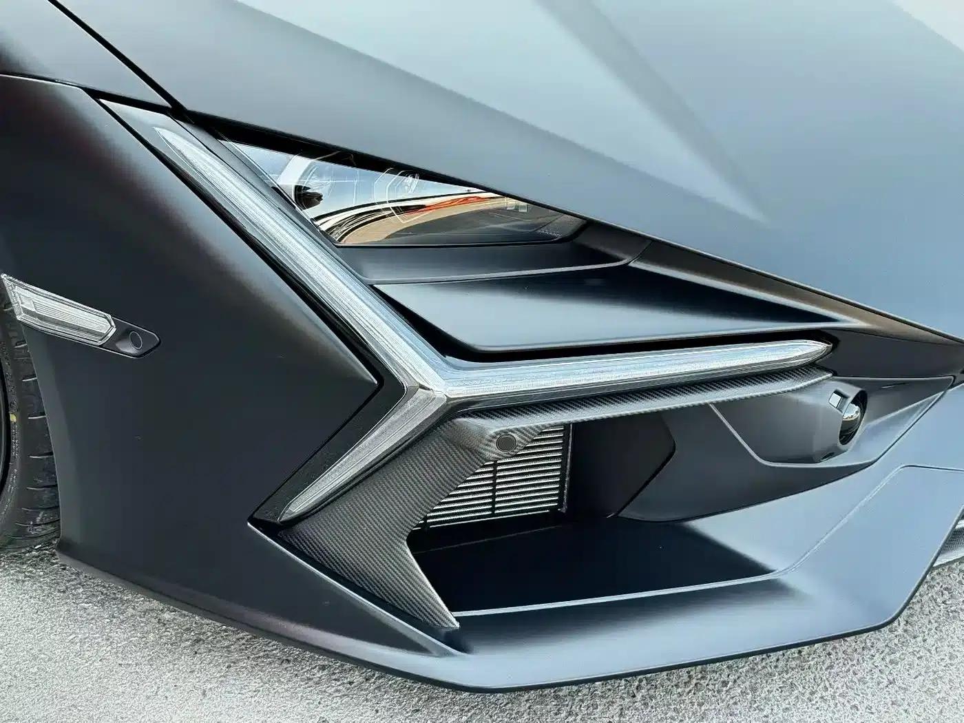 Revuelto 2023 6.5L PHEV Standard Edition — миниатюра 7