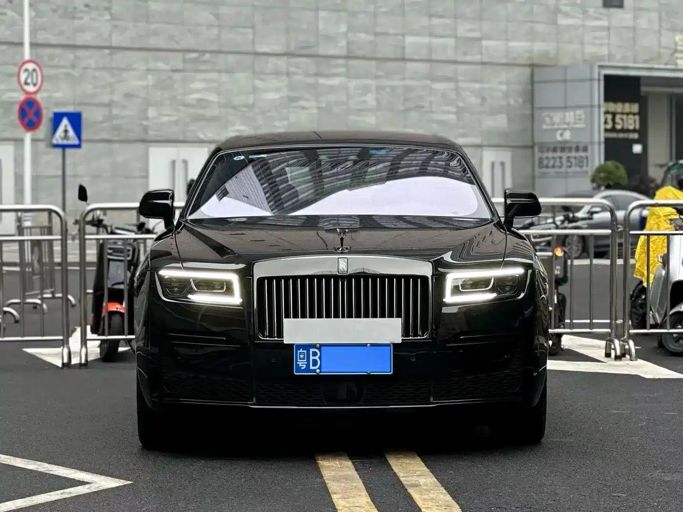 2022 Ghost 6.7T Black Badge — миниатюра 1