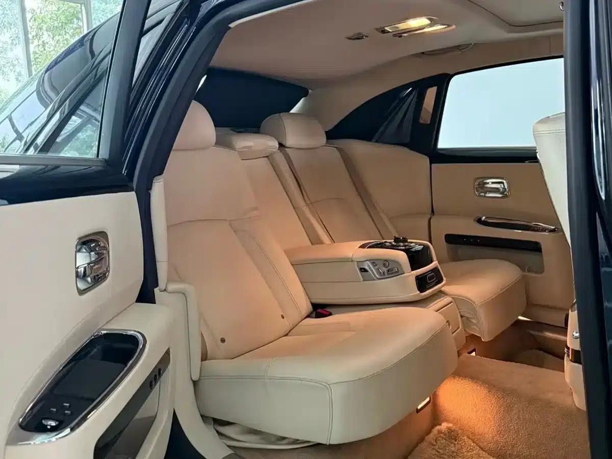 2014 Ghost 6.6T Extended Version — миниатюра 6