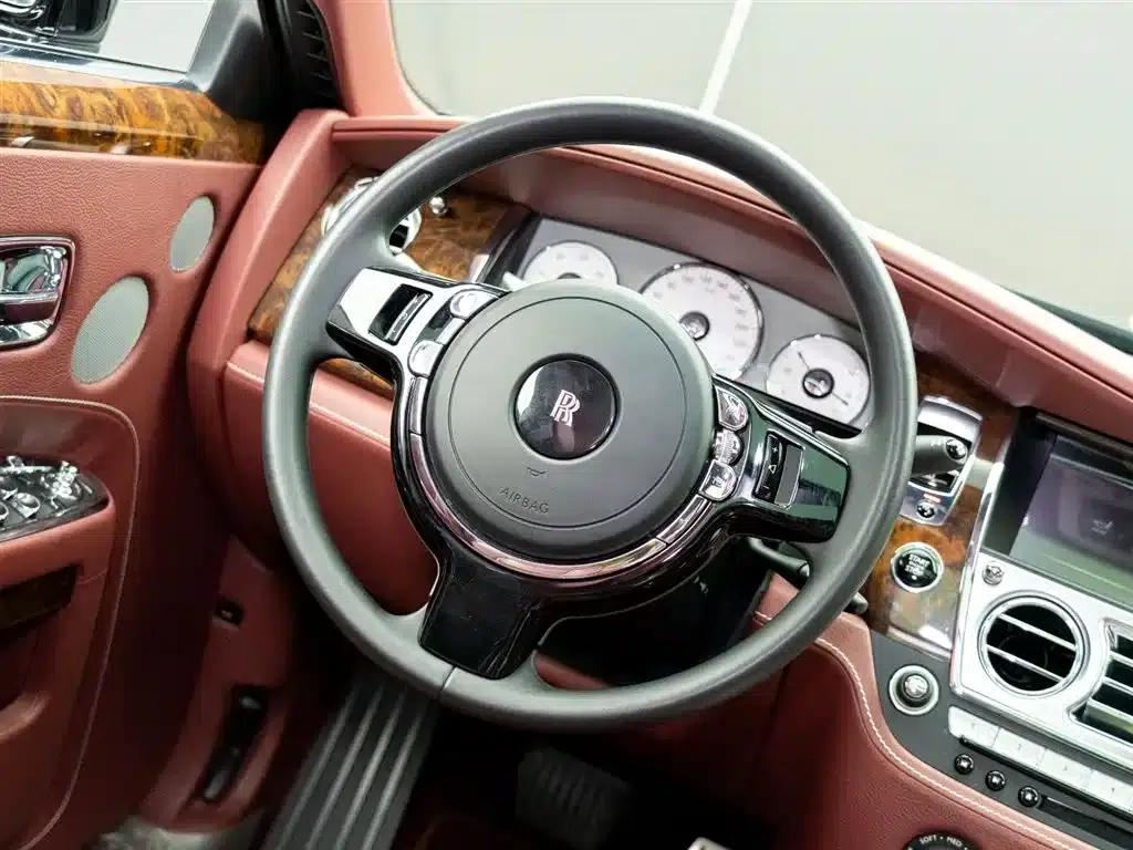 2018 Ghost 6.6T Long Wheelbase — миниатюра 15