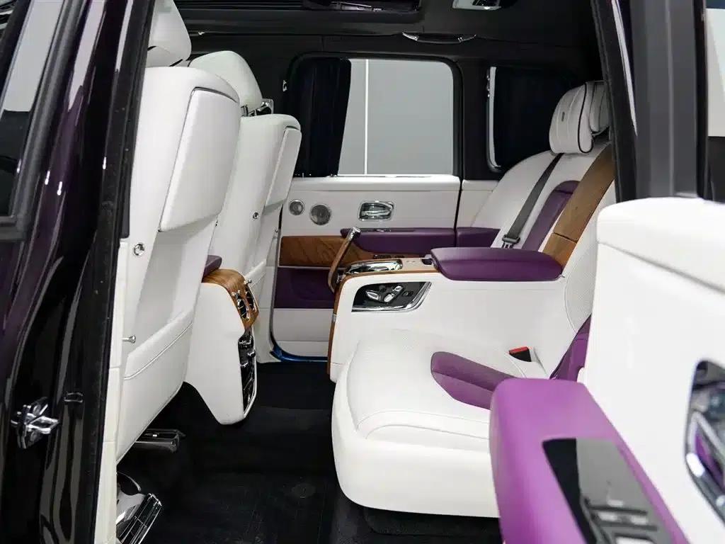 2018 Cullinan, four-seater version — миниатюра 12