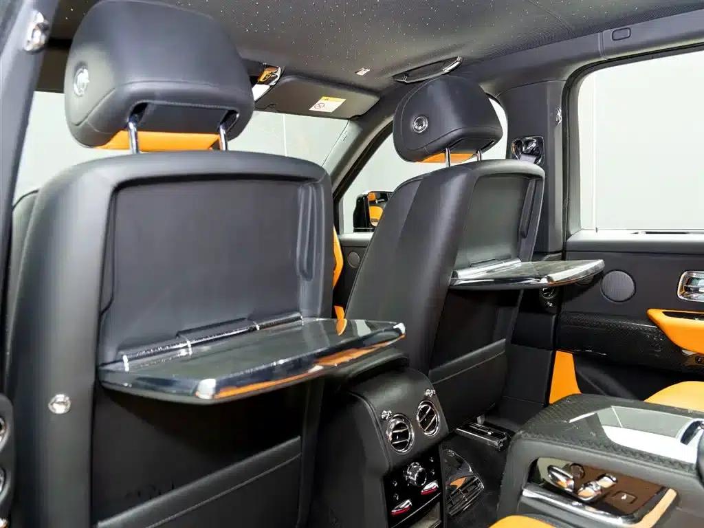 2020 Cullinan Black Badge — миниатюра 15