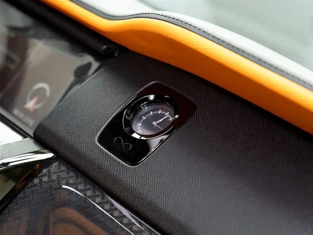 2020 Cullinan Black Badge — миниатюра 21
