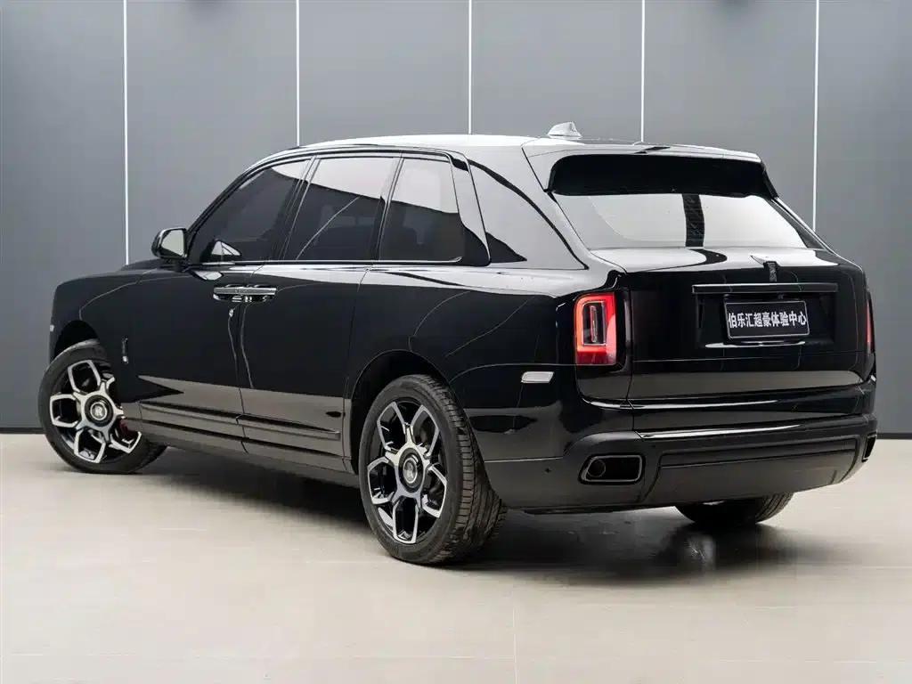2020 Cullinan Black Badge — миниатюра 4
