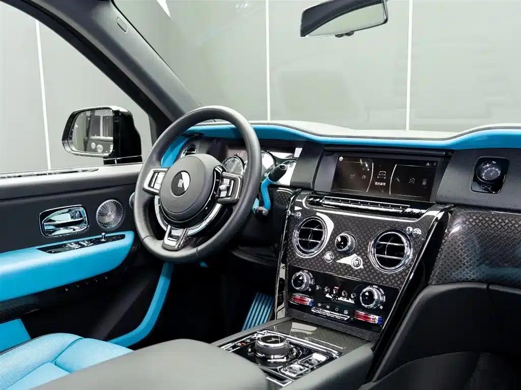 2024 Cullinan Black Badge — миниатюра 23