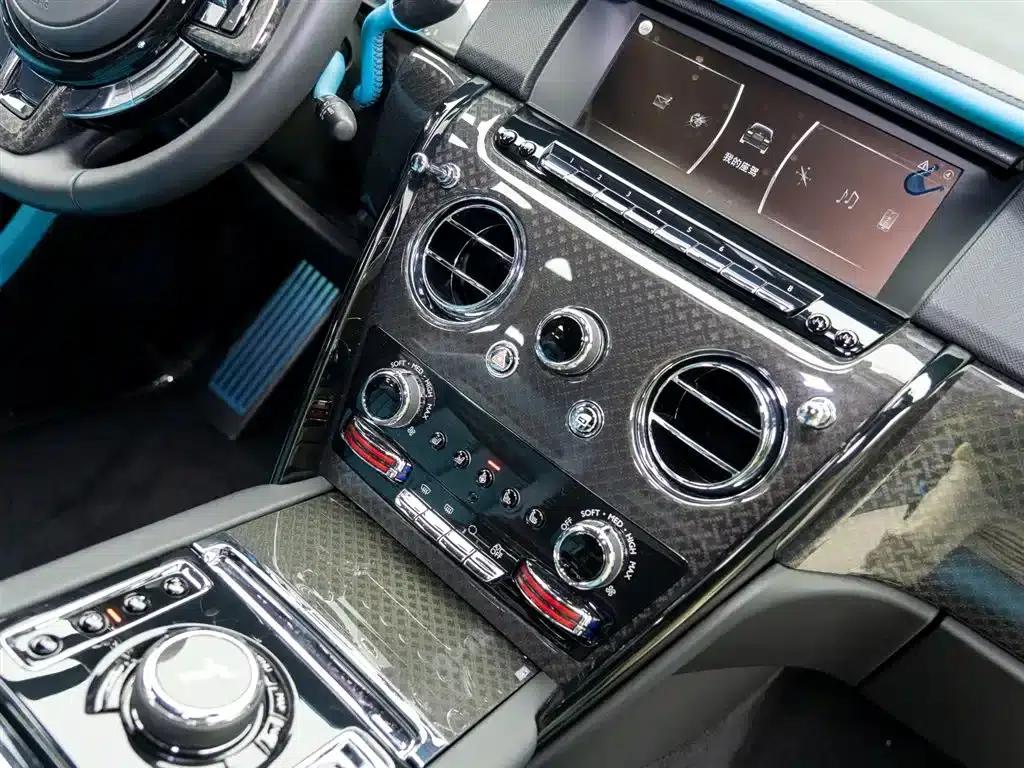 2024 Cullinan Black Badge — миниатюра 25