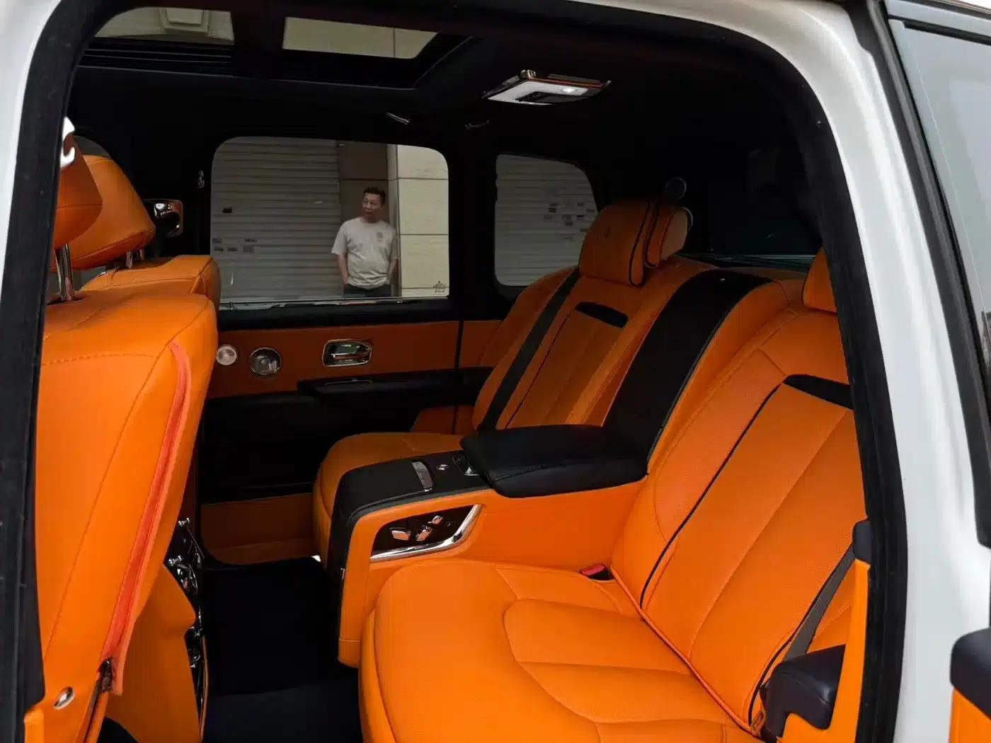 2018 Cullinan, four-seater version — миниатюра 21