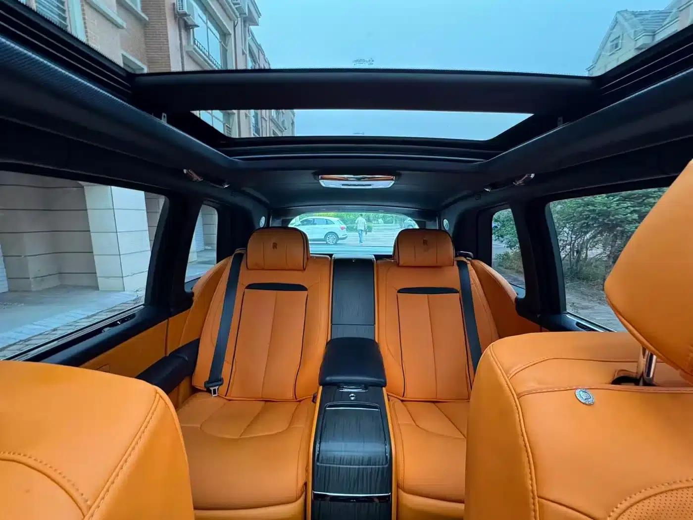 2018 Cullinan, four-seater version — миниатюра 27