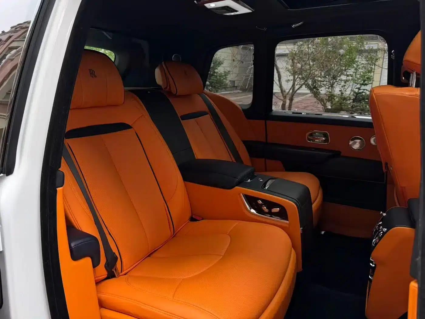 2018 Cullinan, four-seater version — миниатюра 29