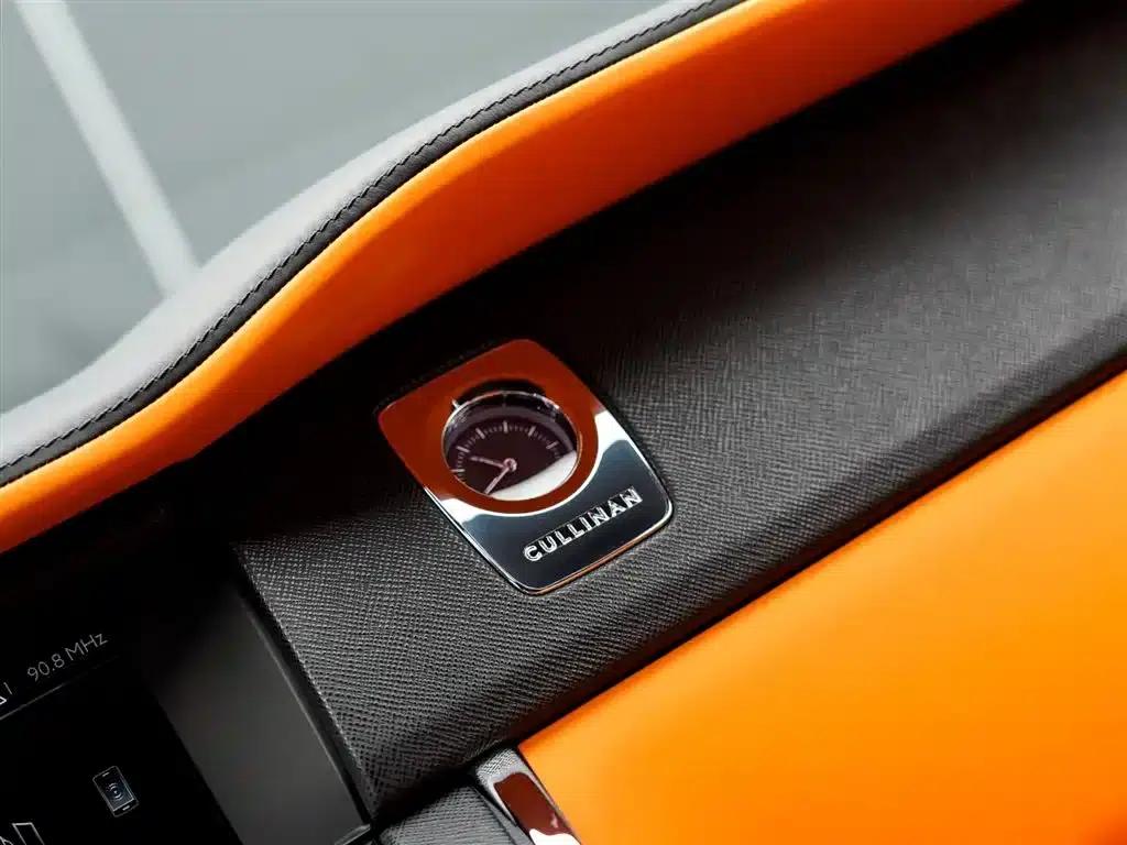 2018 Cullinan 5-seater — миниатюра 23