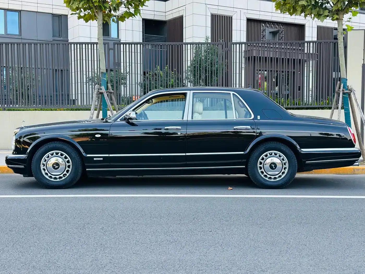 2004 Phantom 6.7L Standard Edition — миниатюра 8