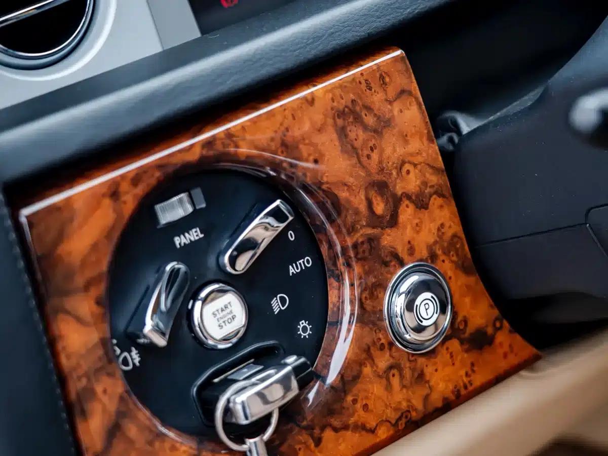 2011 Phantom 6.7 Extended Wheelbase — миниатюра 11