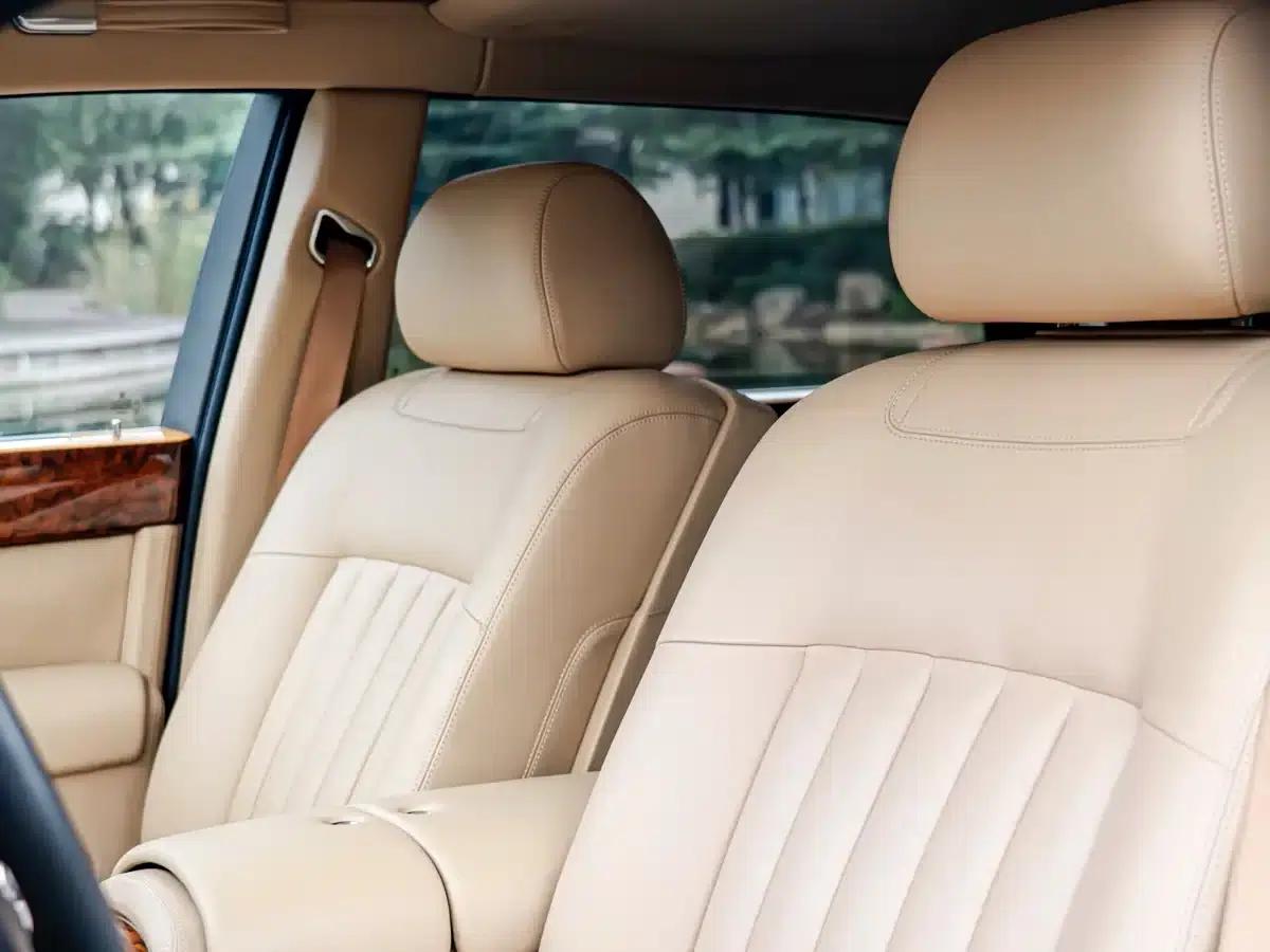 2011 Phantom 6.7 Extended Wheelbase — миниатюра 13