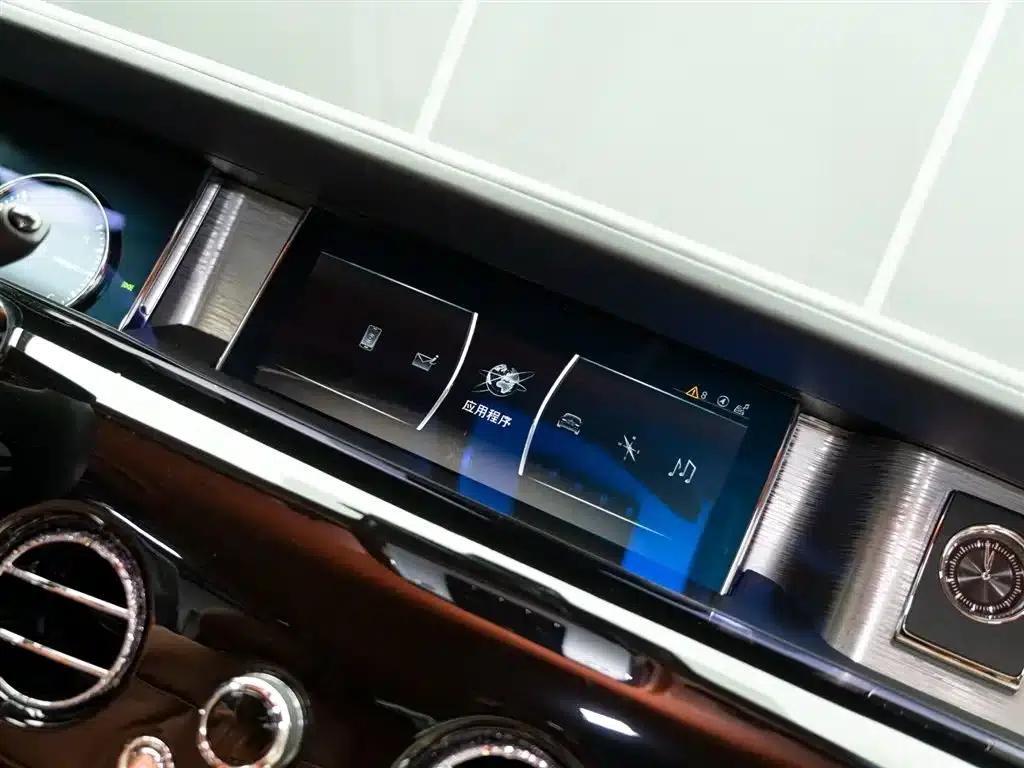 2018 Phantom 6.7T Long Wheelbase — миниатюра 23