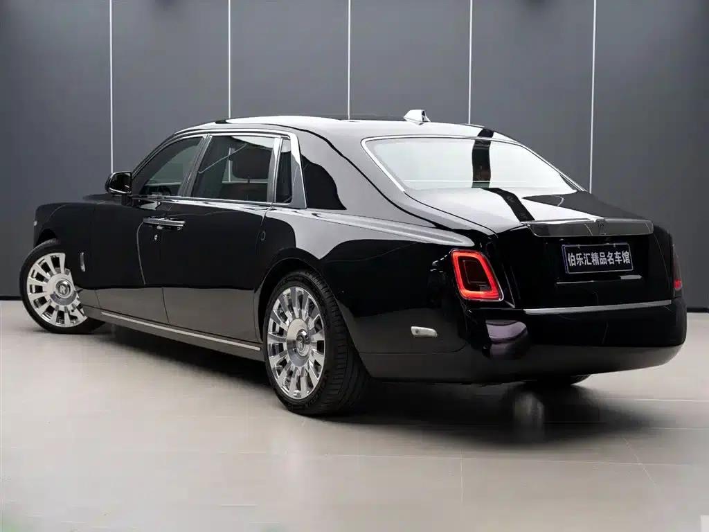 2018 Phantom 6.7T Long Wheelbase — миниатюра 4