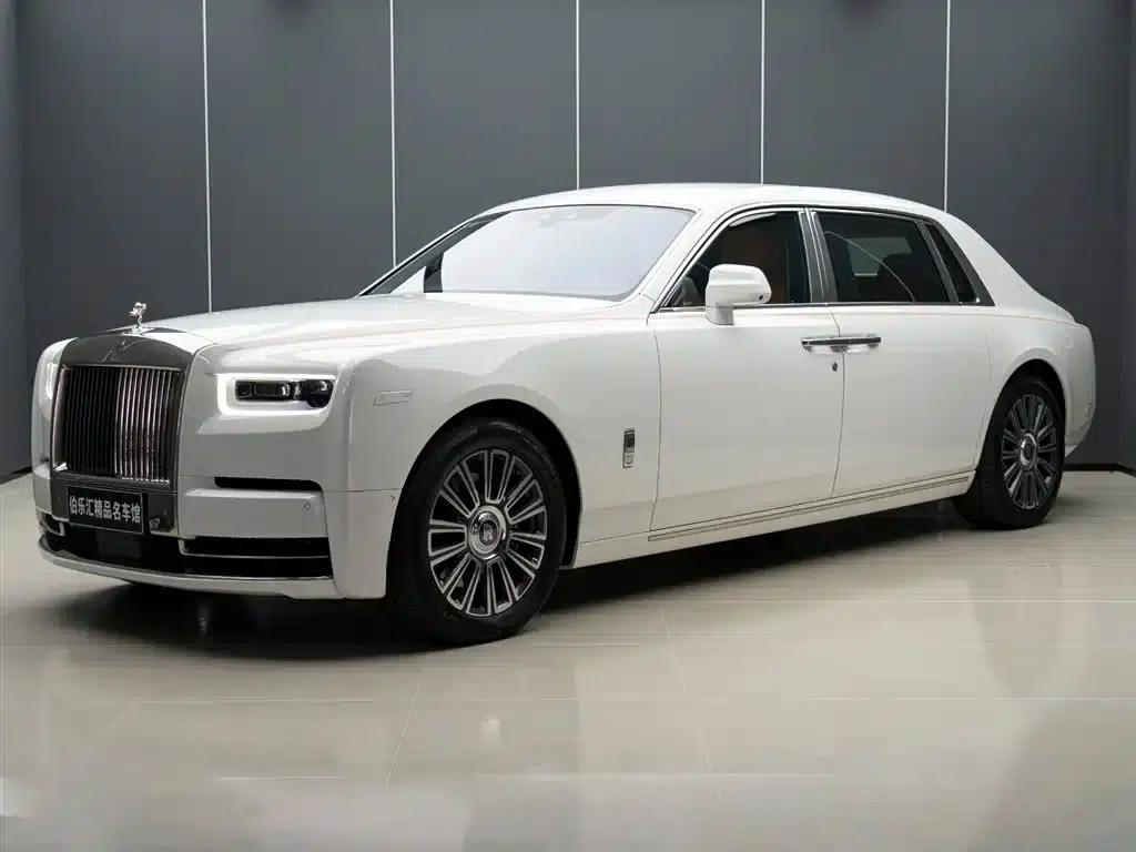 2018 Phantom 6.7T Long Wheelbase — миниатюра 2