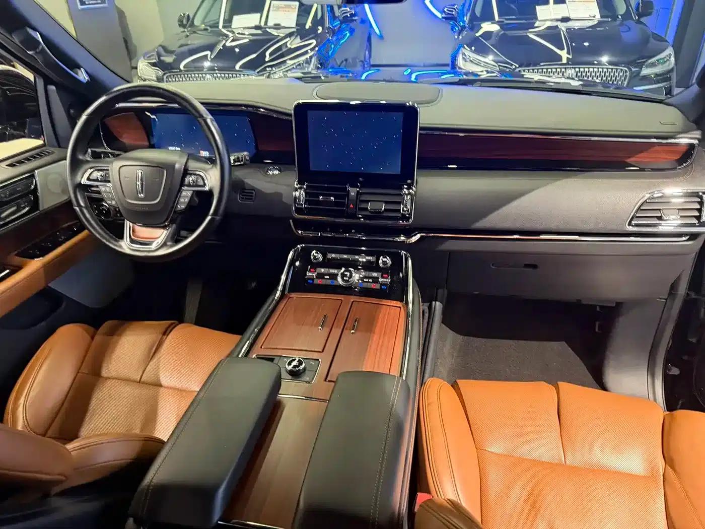 Navigator 2020 3.5T Premium Edition — миниатюра 10