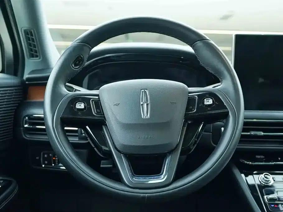 Adventurer 2020 2.0T 2WD Premium Edition — миниатюра 16