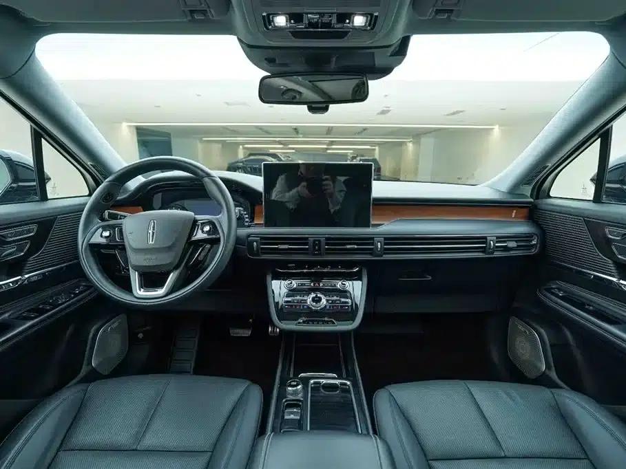 Adventurer 2020 2.0T 2WD Premium Edition — миниатюра 18