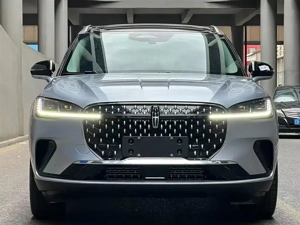 Adventurer 2023 2.0T 2WD Premium Edition — миниатюра 2