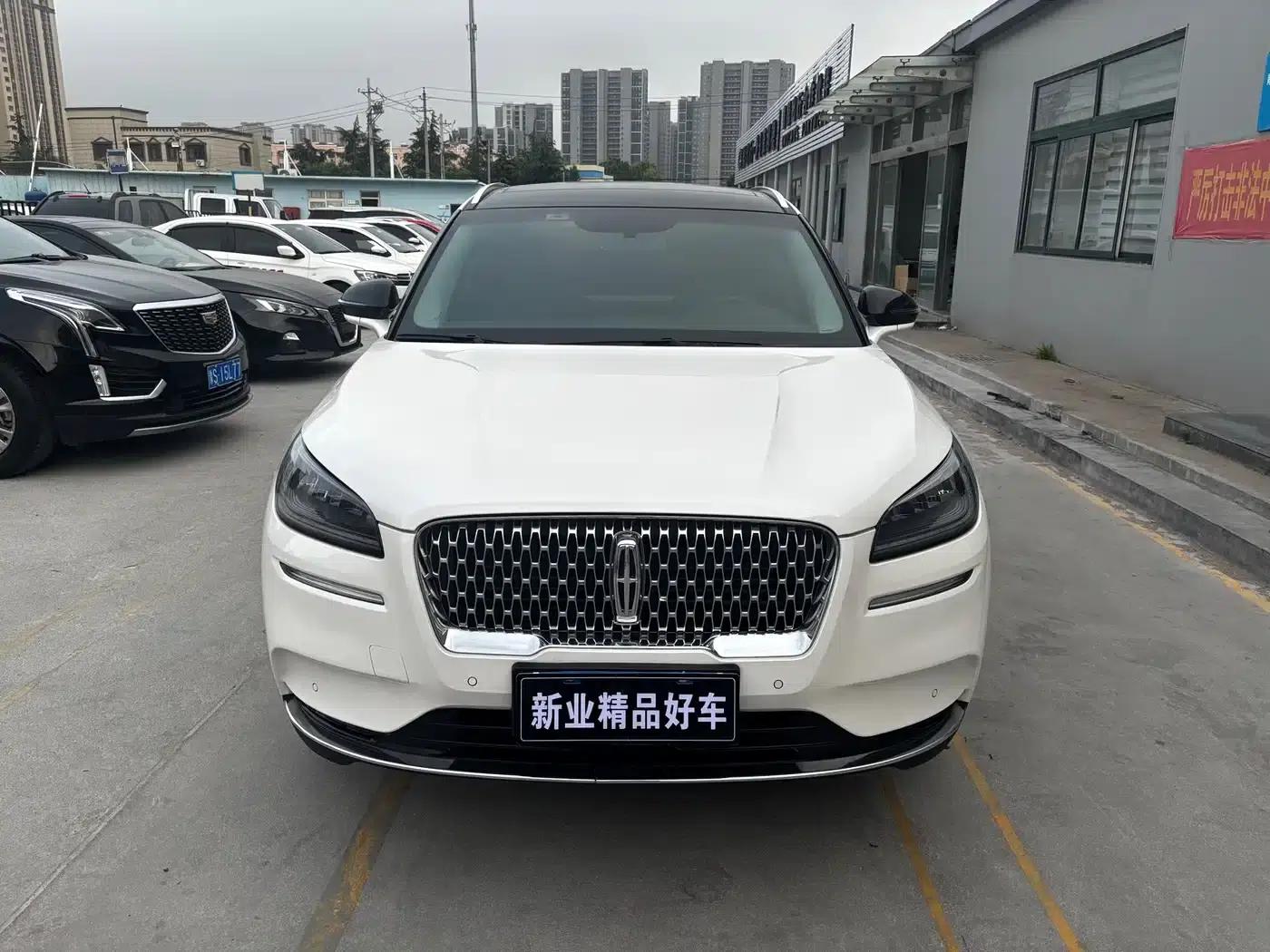 Adventurer 2022 2.0T 2WD Premium Edition — миниатюра 2