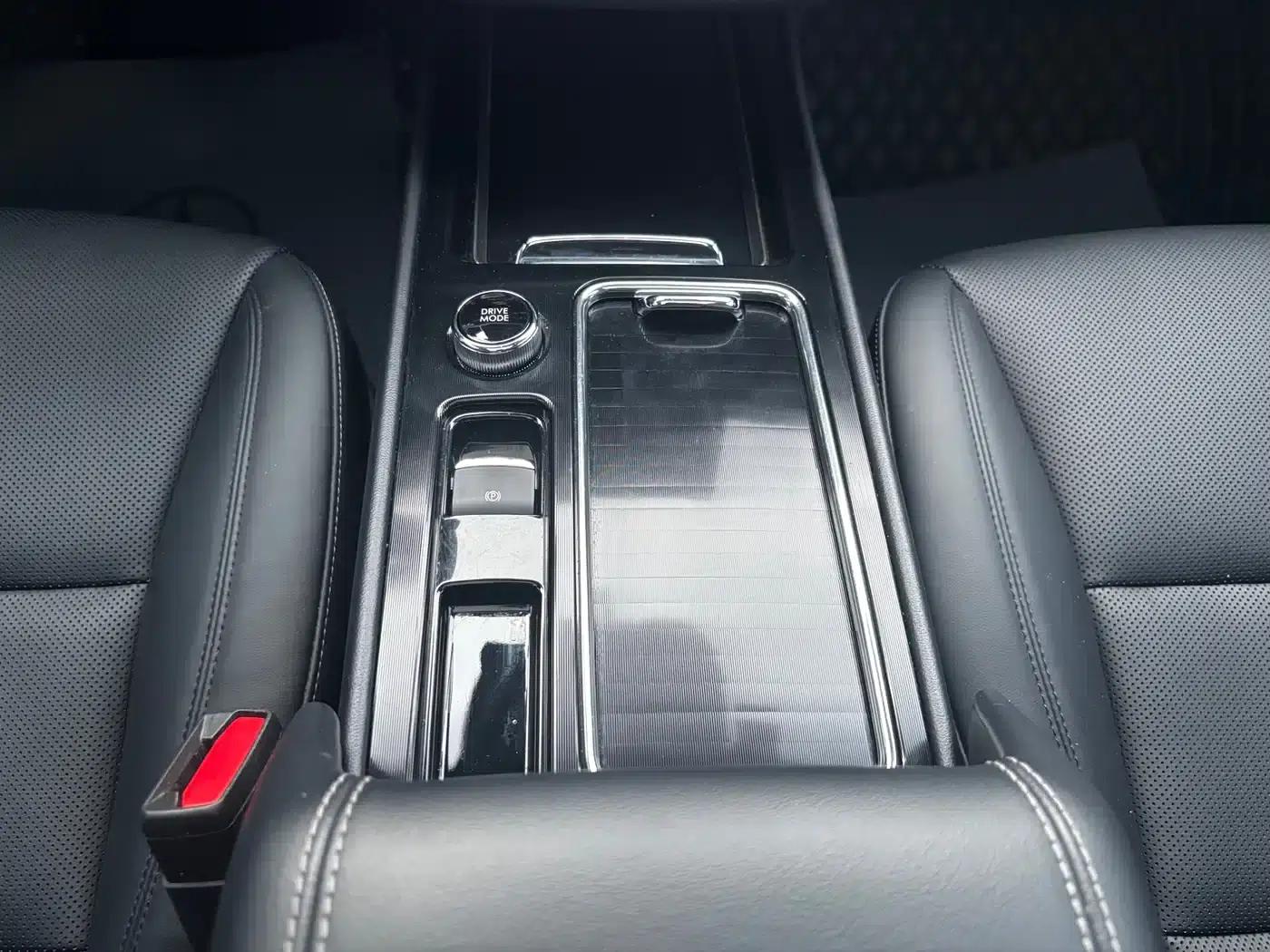 Adventurer 2022 2.0T 2WD Premium Edition — миниатюра 15