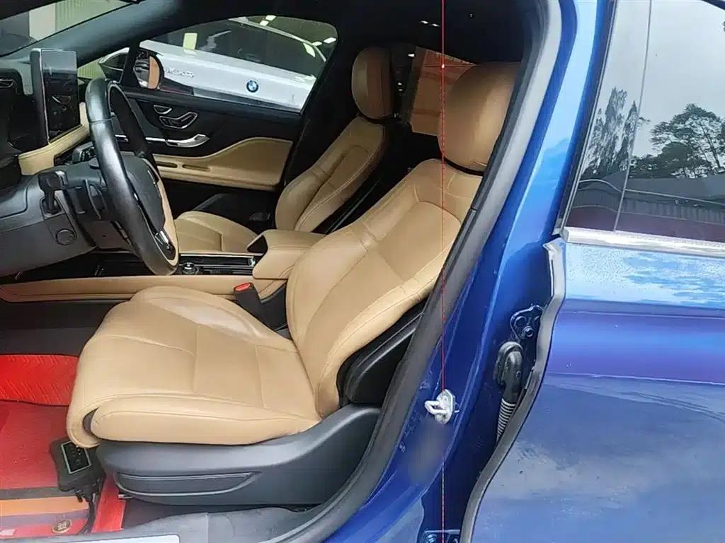 Adventurer 2020 2.0T AWD Premium Edition — миниатюра 15