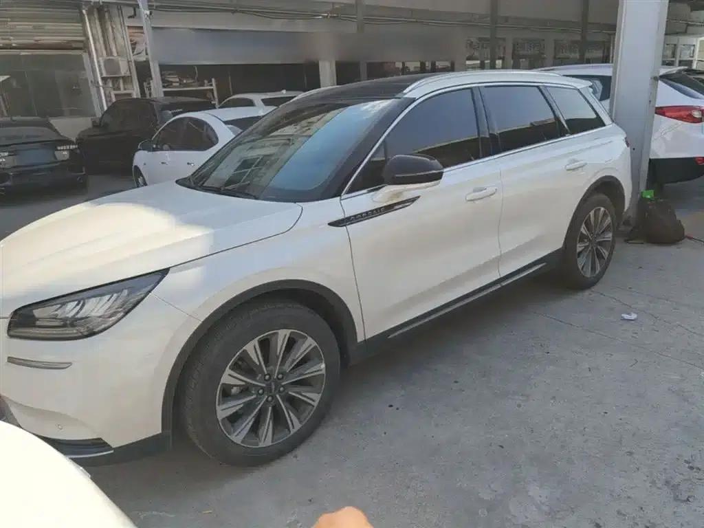 Adventurer 2022 2.0T 2WD Premium Edition — миниатюра 4