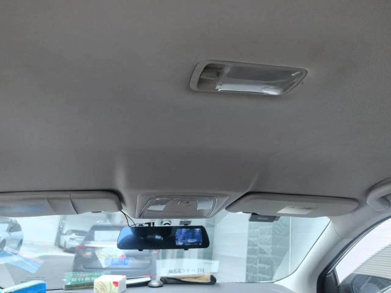 Venucia D60 2019 1.6L XE Manual Comfort Edition — миниатюра 19