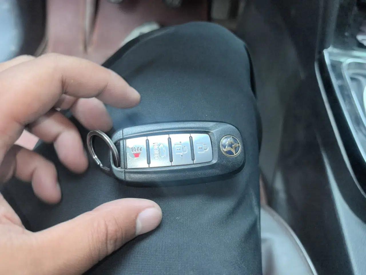 Venucia D60 2019 1.6L XE Manual Comfort Edition — миниатюра 9