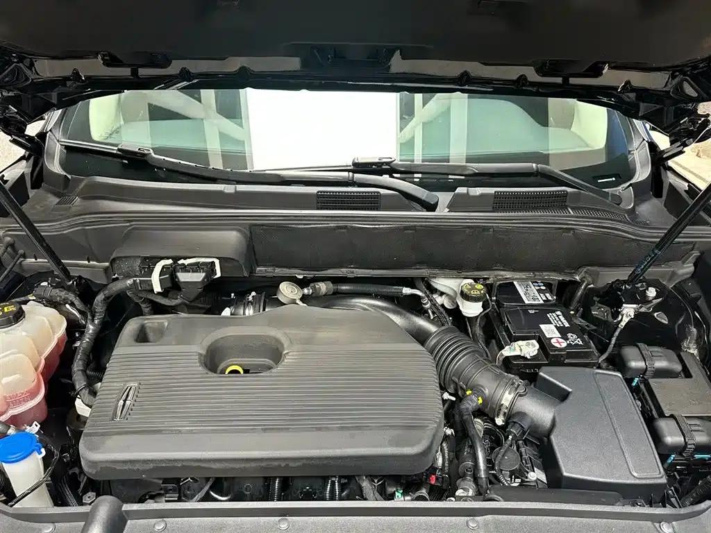 Navigator 2021 2.0T AWD Premium Edition — миниатюра 7