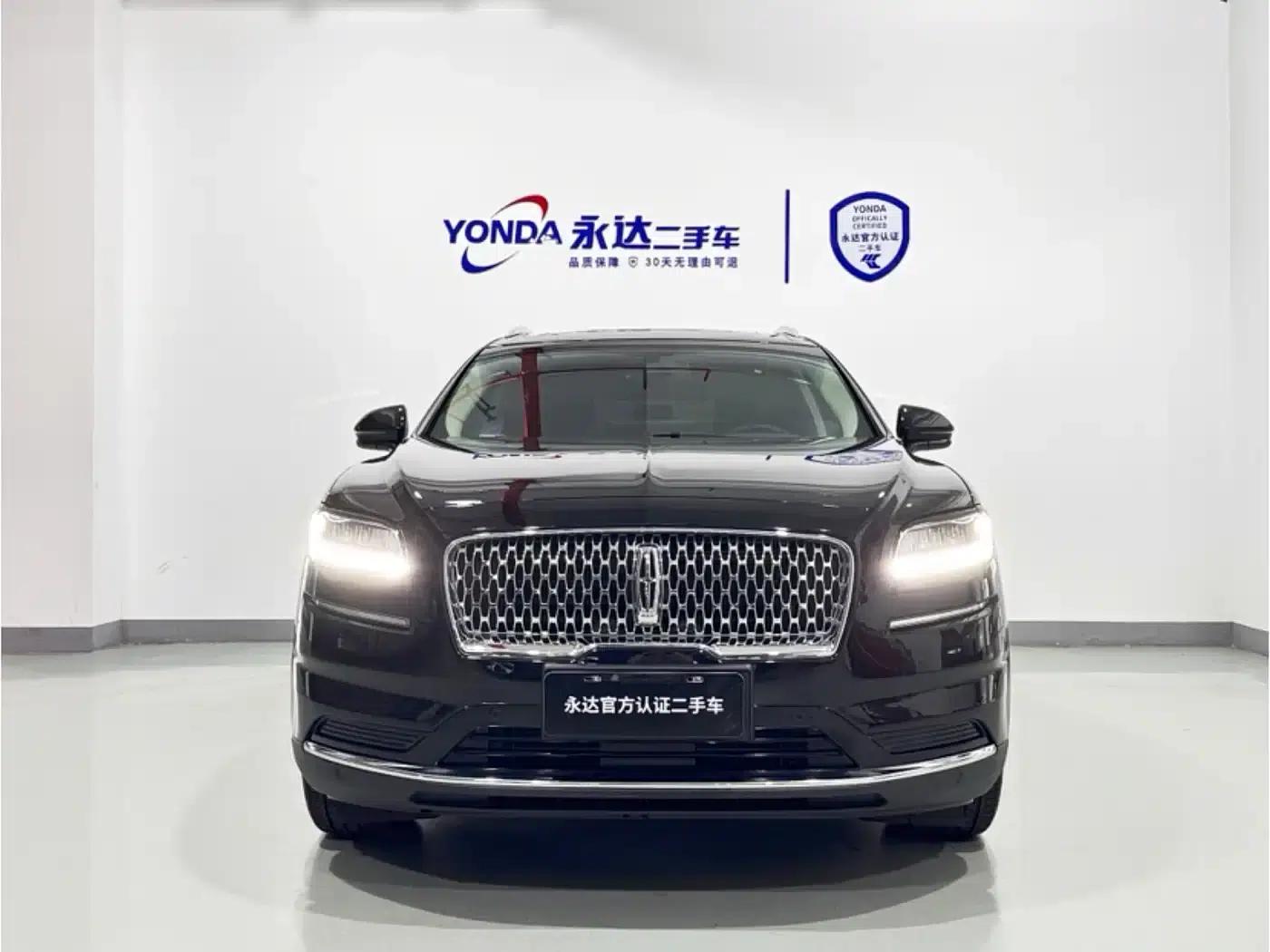 Navigator 2021 2.0T AWD Premium Edition — миниатюра 5