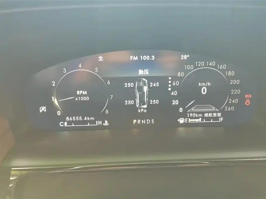 Navigator 2021 2.7T AWD Premium Edition — миниатюра 14