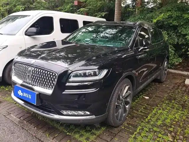 Navigator 2021 2.7T AWD Premium Edition