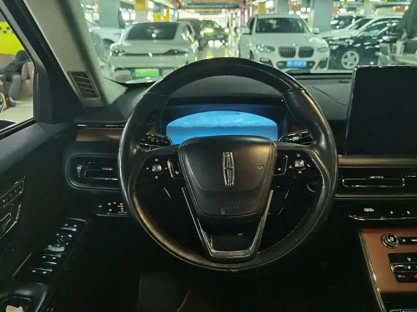 2021 Aviator 3.0T V6 AWD Premium Edition — миниатюра 9