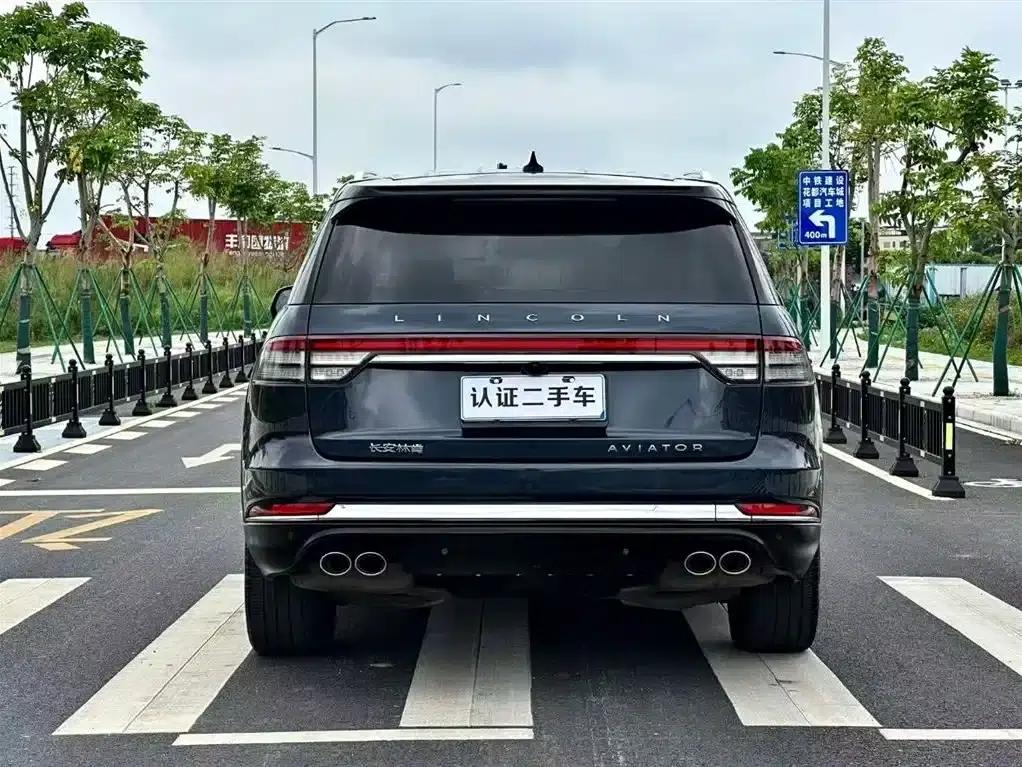 2020 Aviator 3.0T V6 AWD Executive Edition — миниатюра 6