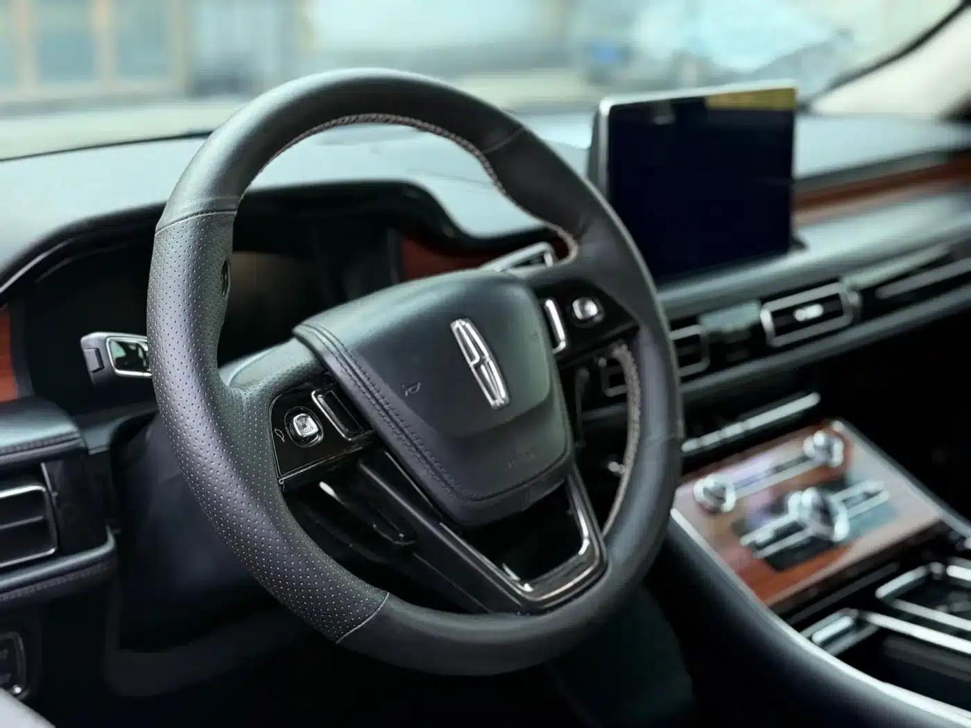 2020 Aviator 3.0T V6 AWD Premium Edition — миниатюра 9